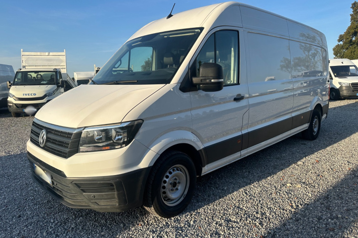 VOLKSWAGEN CRAFTER VAN
