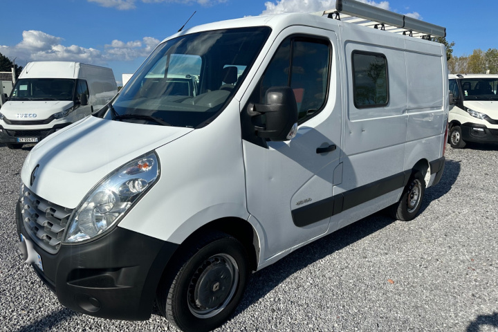 RENAULT MASTER CABINE APPROFONDIE