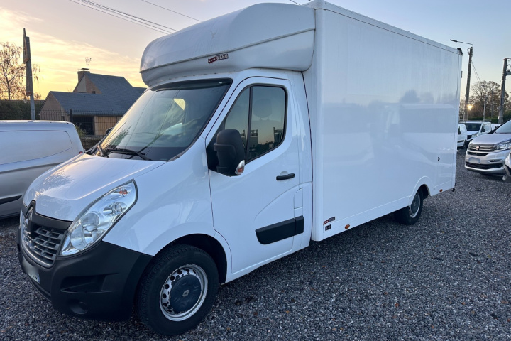 RENAULT MASTER TRANSPORTS SPECIFIQUES