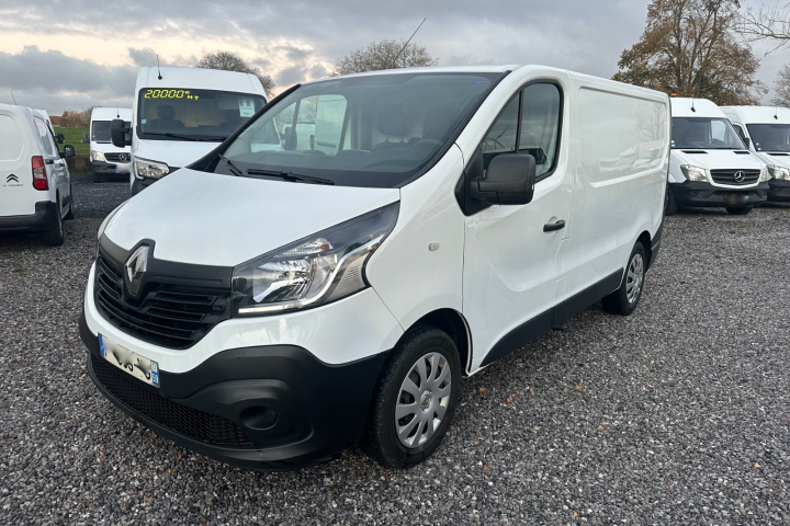 RENAULT TRAFIC FOURGON