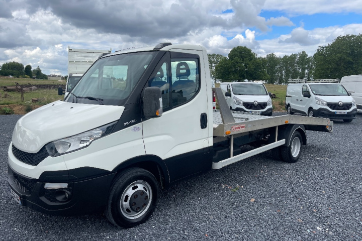 IVECO 35C13 EQUIPMEN