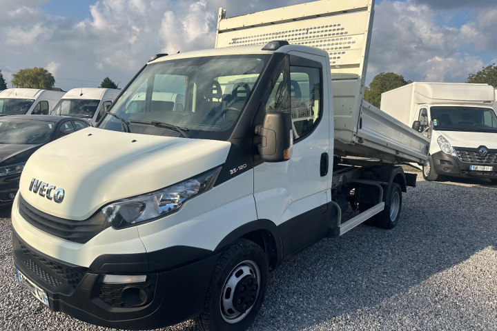IVECO BENNE 3 PLACES 