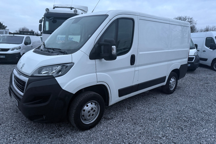 PEUGEOT BOXER FOURGON