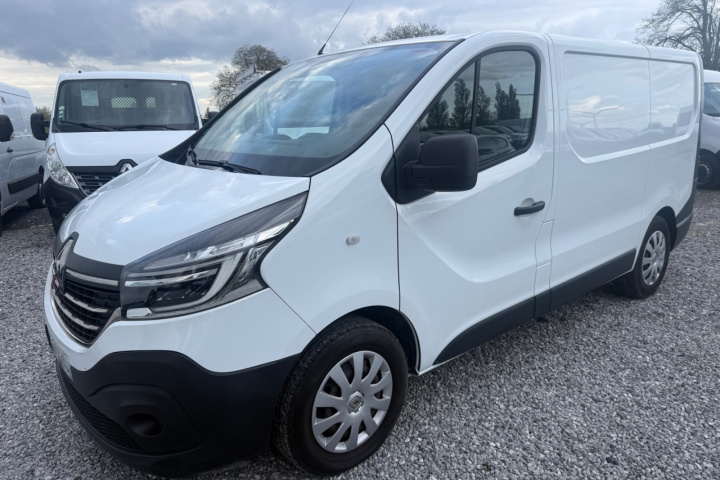 RENAULT TRAFIC FOURGON