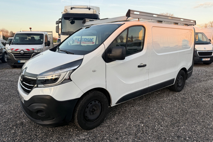 RENAULT TRAFIC FOURGON