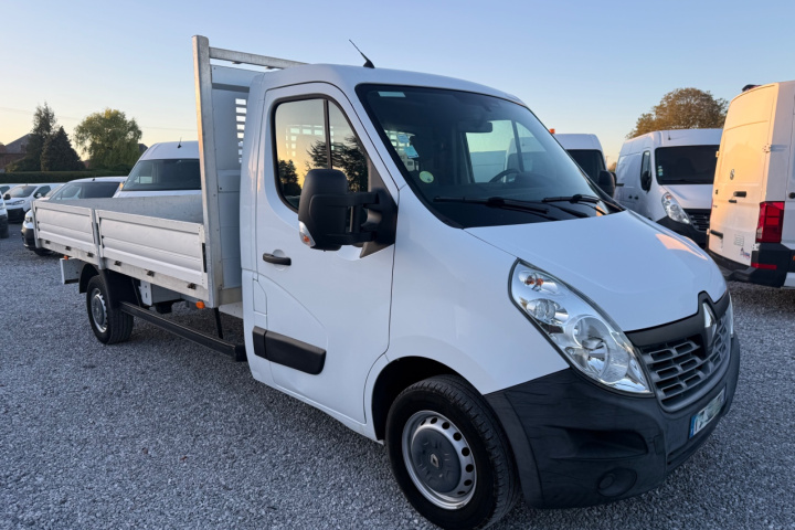 RENAULT MASTER CHASSIS DBLE CAB