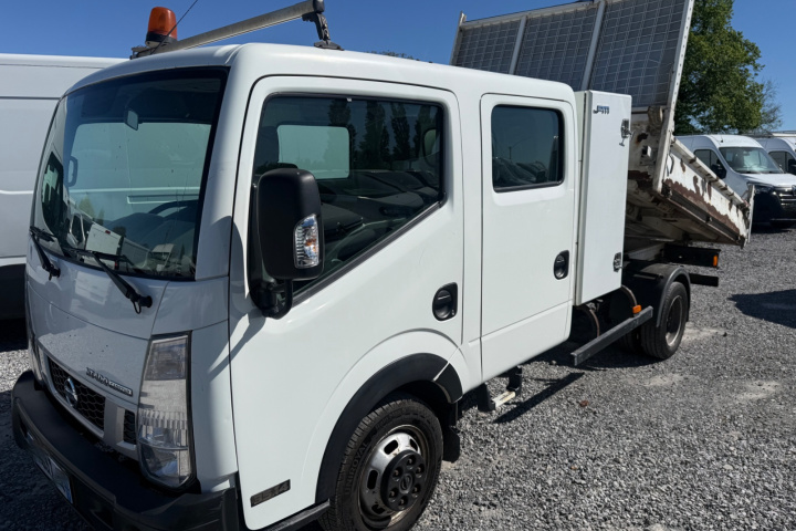 NISSAN CABSTAR NT400 CHASSIS CABINE