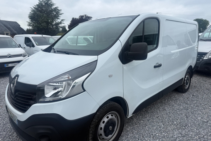RENAULT TRAFIC FOURGON