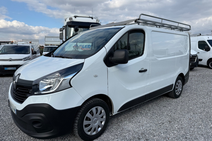 RENAULT TRAFIC FOURGON