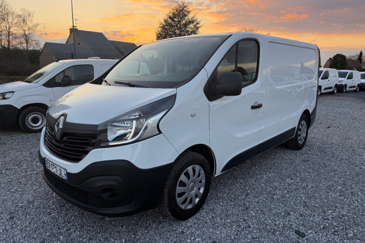 RENAULT TRAFIC FOURGON