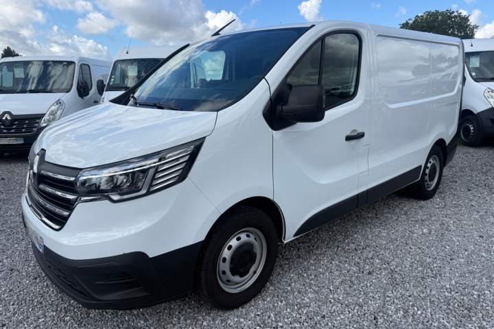 RENAULT TRAFIC FOURGON
