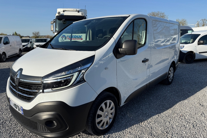 RENAULT TRAFIC FOURGON