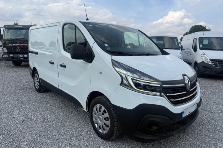 RENAULT TRAFIC FOURGON