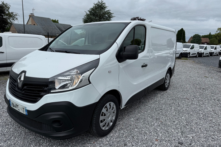 RENAULT TRAFIC FOURGON