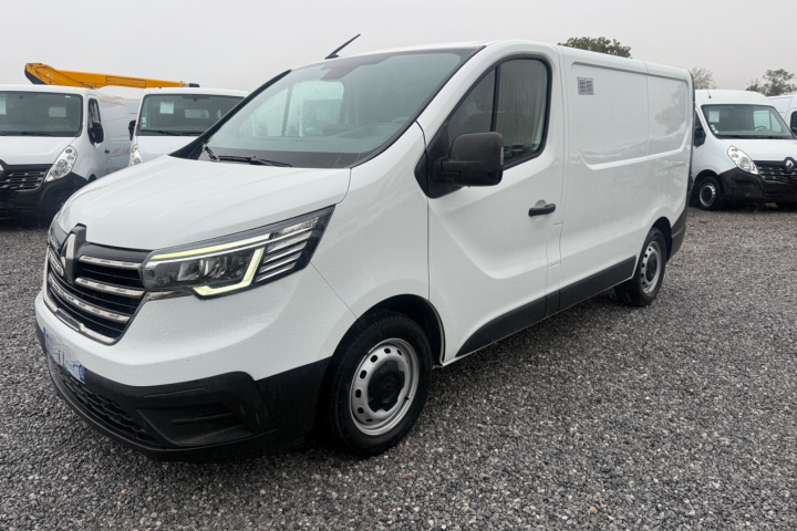 RENAULT TRAFIC FOURGON