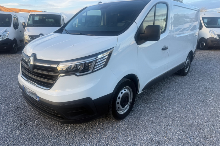 RENAULT TRAFIC FOURGON