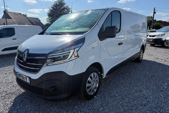RENAULT TRAFIC FOURGON