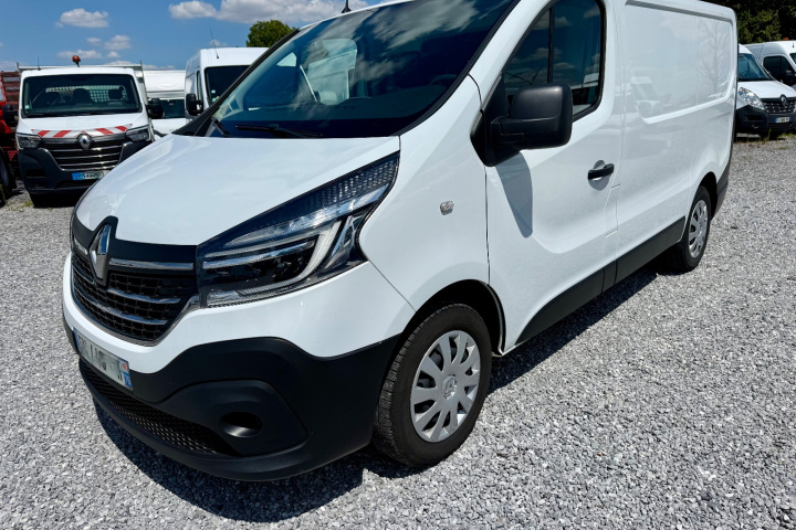 RENAULT TRAFIC FOURGON