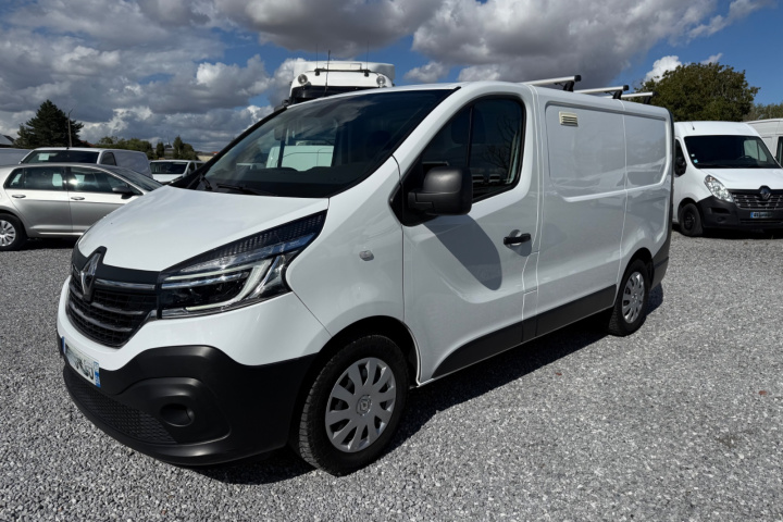 RENAULT TRAFIC FOURGON
