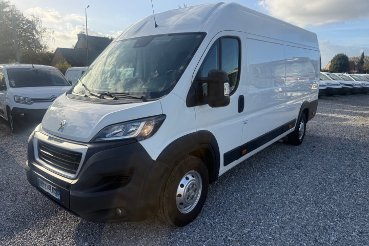 PEUGEOT BOXER FOURGON