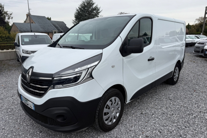 RENAULT TRAFIC FOURGON