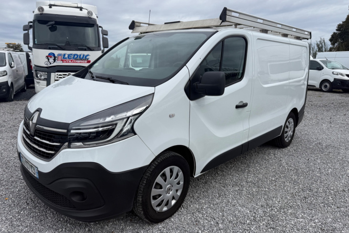 RENAULT TRAFIC FOURGON