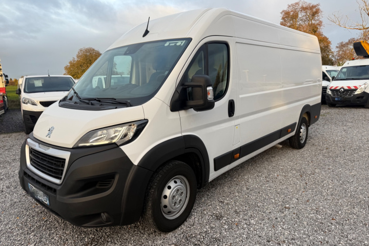 PEUGEOT BOXER FOURGON