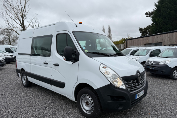 RENAULT MASTER CABINE APPROFONDIE