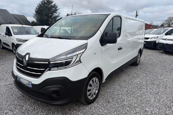RENAULT TRAFIC FOURGON
