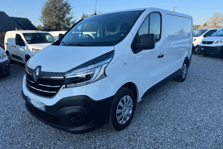 RENAULT TRAFIC FOURGON